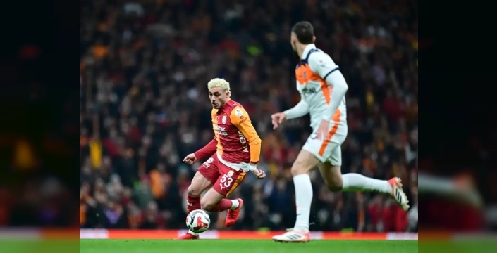 Galatasaray, Başakşehir'i 3-0 mağlup ederek liderliğini sürdürdü