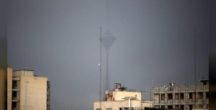 İran'da zehirli yağmur paniği: Tahran'da savaşın gölgesinde yeni bir çevre felaketi kapıda