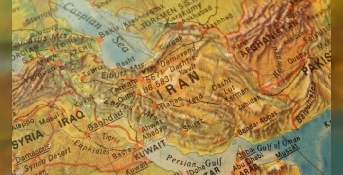 İran'dan Trump'a haritalı tehdit: 'Bölge karanlığa gömülecek