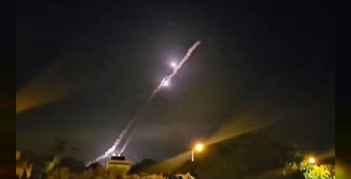 Lübnan'da gerginlik: Adalet Bakanı, İsrail'e füze atanların gözaltına alınmasını istedi