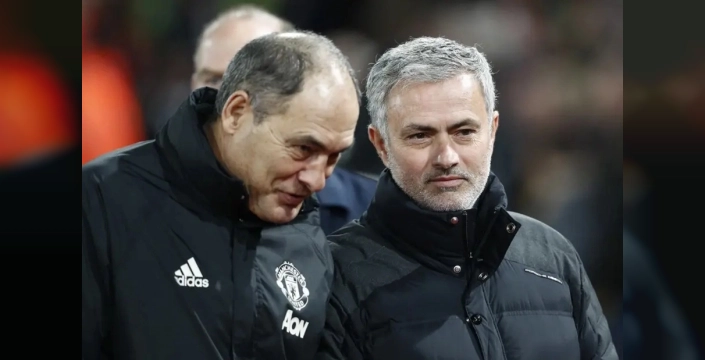 Mourinho'yu derinden üzen ölüm haberi: Saha kenarında gözyaşlarına hakim olamadı