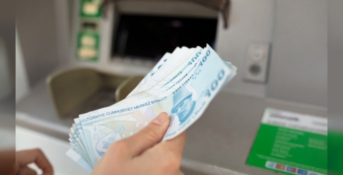 Nakit ihtiyacı olanlara dikkat: Bankalar kredi faizlerini güncelledi, ödeme tablosu değişti