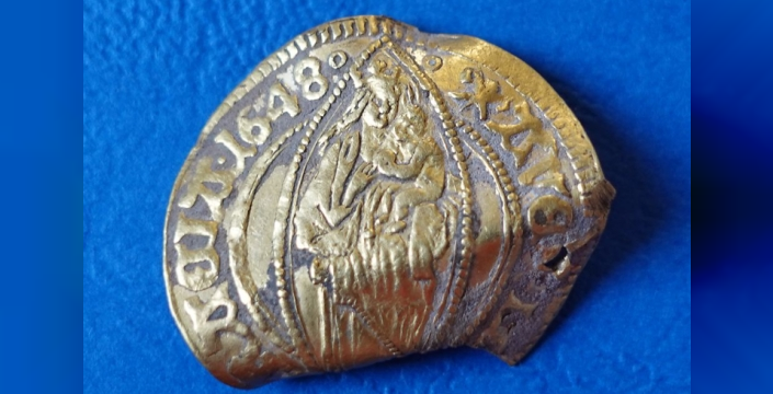 Sahte peygamberin sırrı çözüldü: Tek bir altın sikke her şeyi ortaya çıkardı!