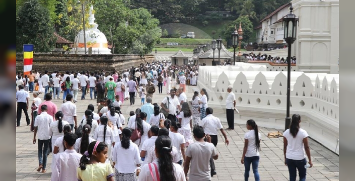 Sri Lanka'da haftada 3 gün tatil uygulaması enerji tasarrufu için başlatıldı