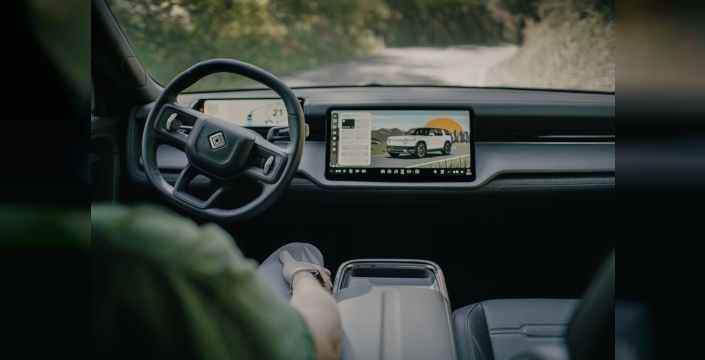 Uber'den dev adım: Rivian ile 10 bin otonom araçlık dev anlaşma