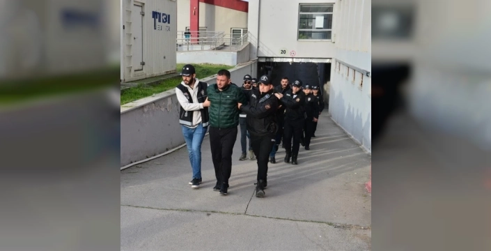 Adana'da büyük operasyon: Bayğaralar suç örgütüne 287 gözaltı