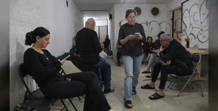 İsrail'de büyük panik: Sirenler susmuyor, halk sığınaklara koşuyor!