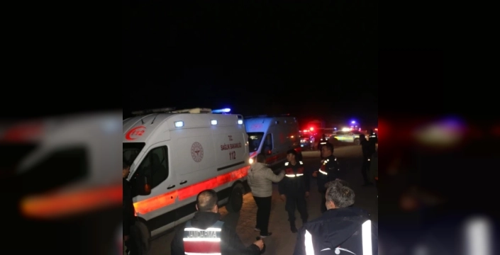 Malatya'da maden işçilerini taşıyan minibüs devrildi: 2 ölü, 10 yaralı