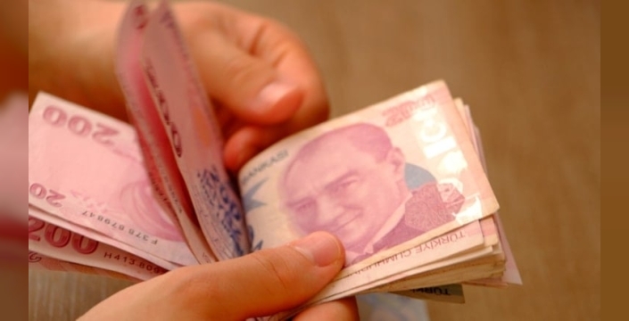 Memur ve emekli maaşları için kritik rakamlar belli oldu: Öğretmen, polis, hemşire ne kadar zam alacak?