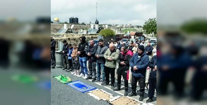 Mescid-i Aksa'da 35 Gündür Suren Utanç: Cuma Namazı Engellendi, Gerilim Tırmanıyor