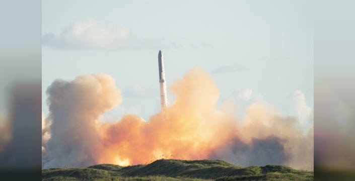 SpaceX'in devasa uzay veri merkezleri planı, şirketin trilyon dolarlık değerlemesini haklı çıkarabilir mi?