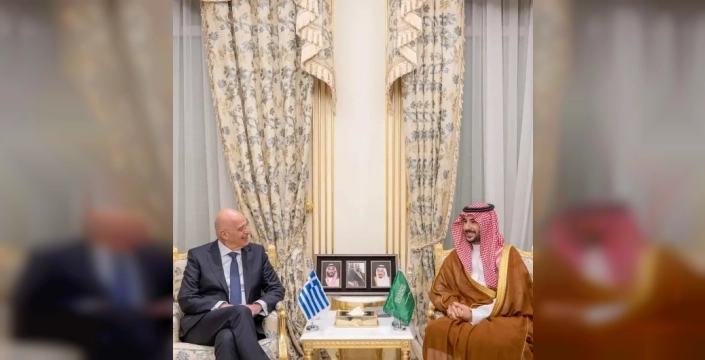 Suudi Arabistan ve Yunanistan savunma bakanları Riyad'da buluştu
