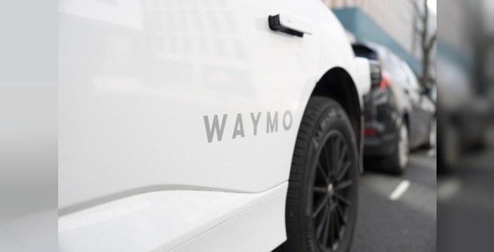 Waymo, Londra'da robotaksi hizmeti için testlere başladı