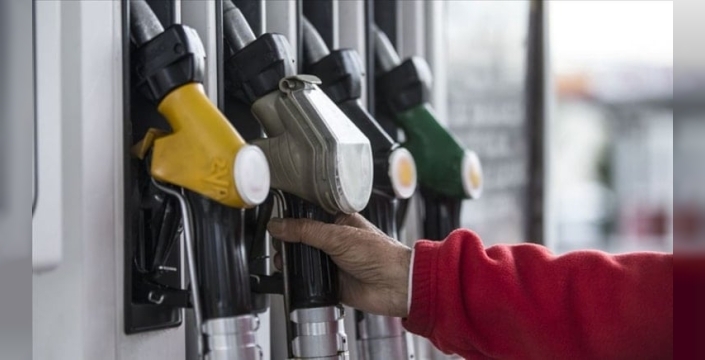 Yunanistan akaryakıt fiyatlarındaki artışla mücadele ediyor: Vatandaşlara destek!